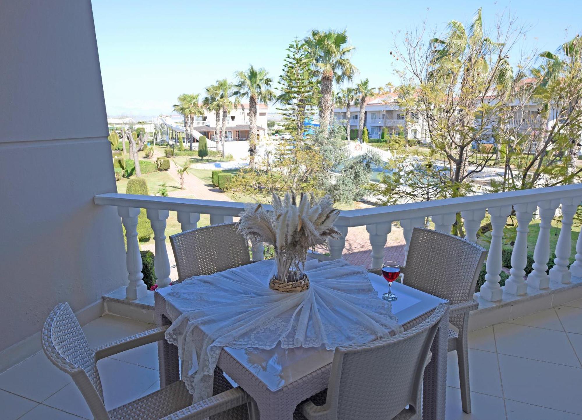 Bluehomes Villas Belek Kültér fotó